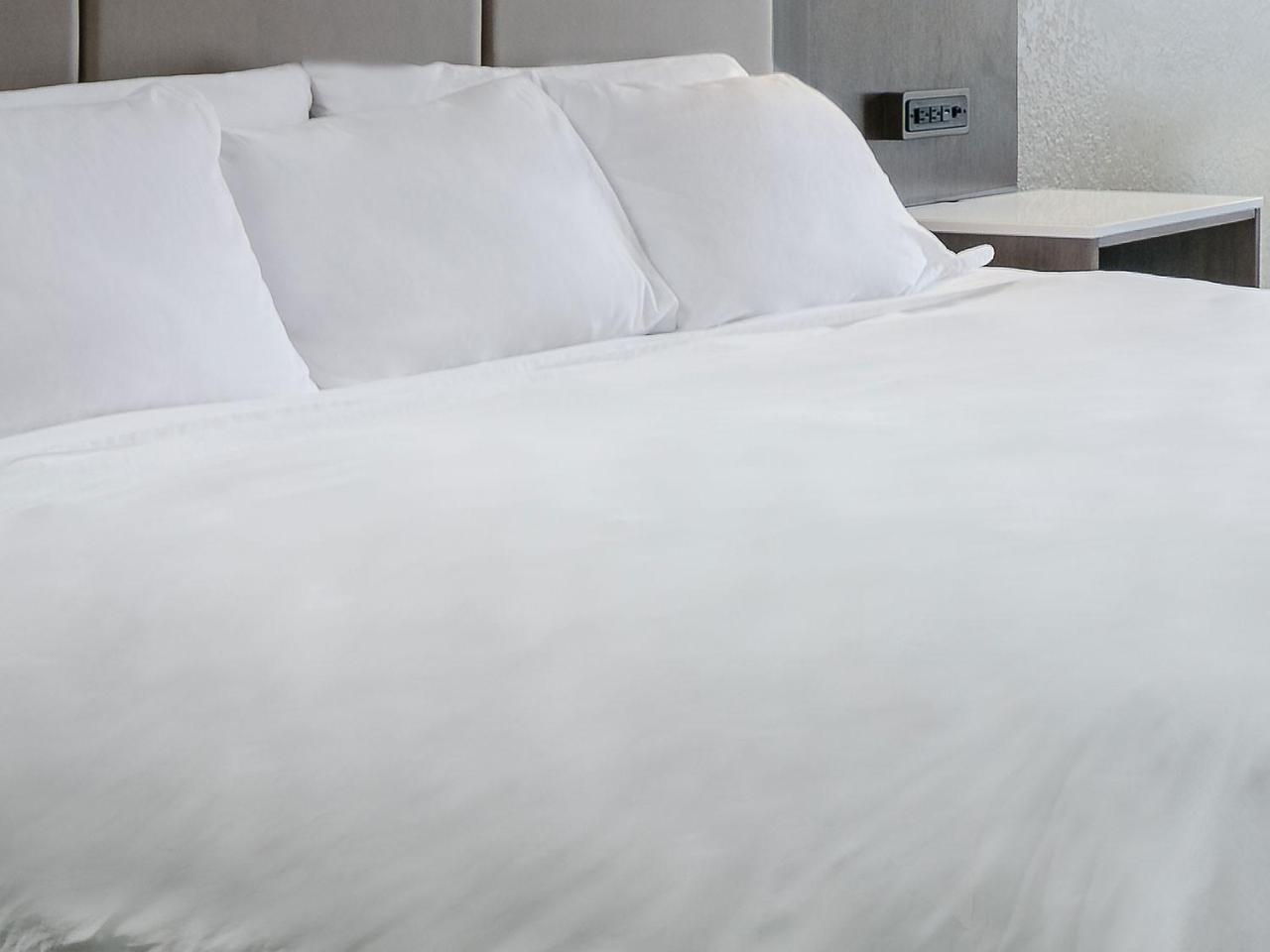 Radisson Hotel MadisonMadison  Kültér fotó